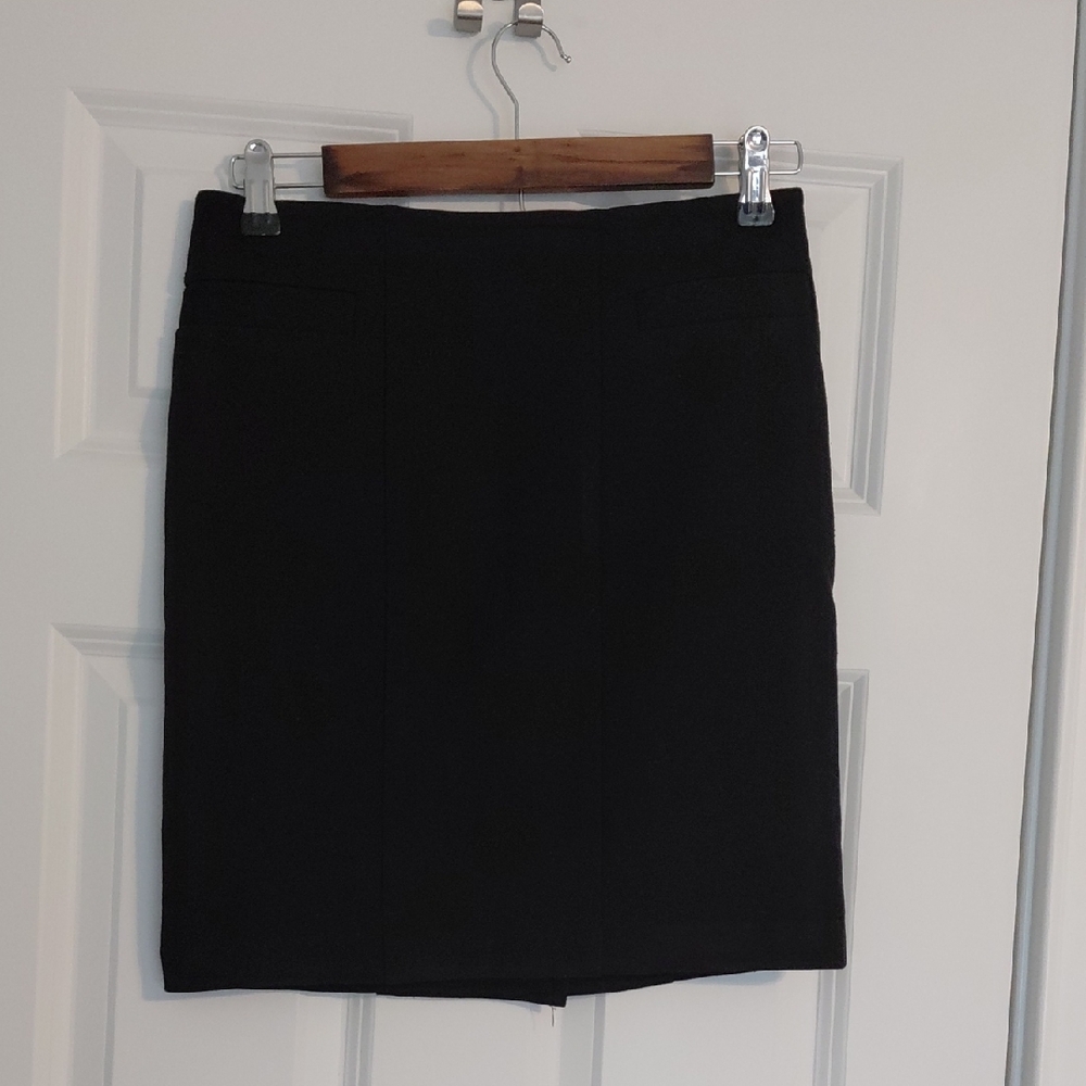 Worthington Black Pencil Skirt, Size XS, Elastic Waist